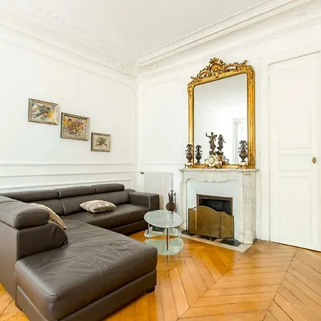 Veeve - By Boulevard Saint Germain Apartment *
